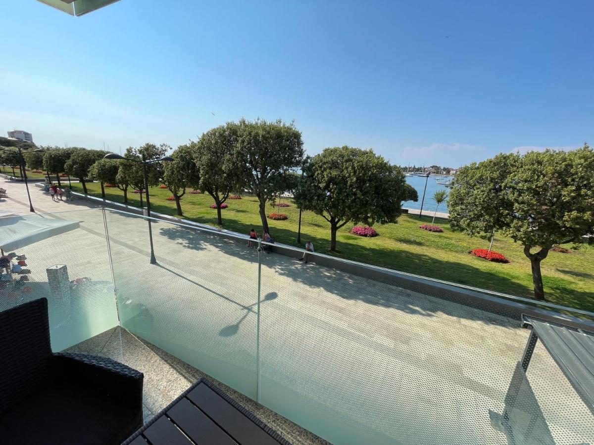 Apartments Riva-Interauto Umago Esterno foto