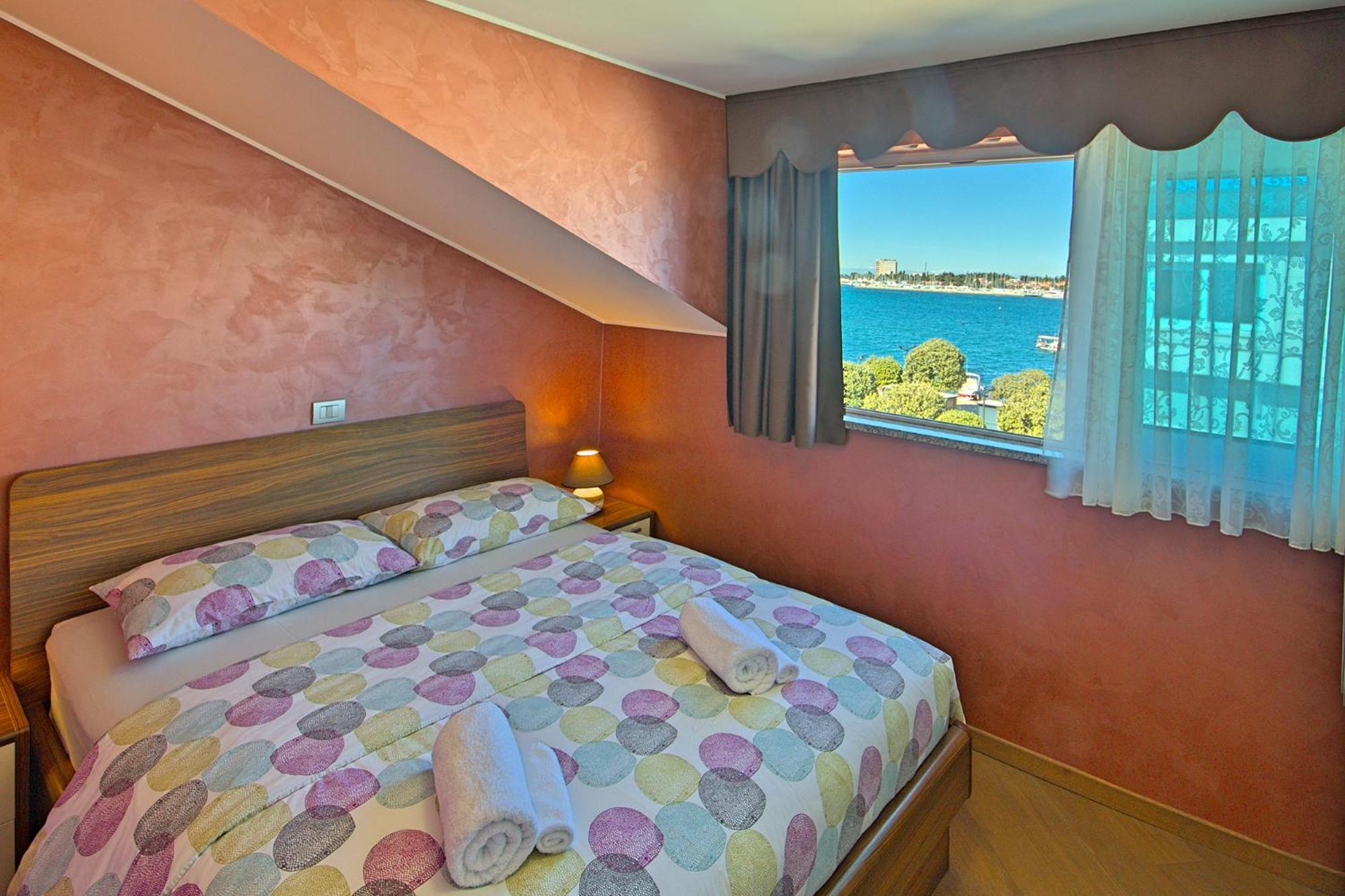 Apartments Riva-Interauto Umago Esterno foto